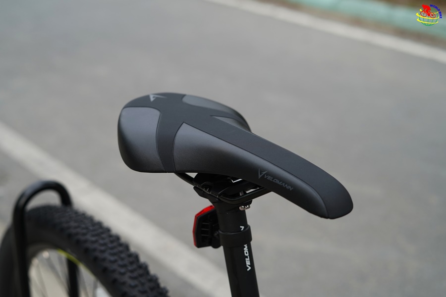 จักรยานเสือภูเขา Bianchi Magma 9.2 (2025) | เฟรมอลู ล้อ 29” | Shimano CUES 2x9 Speed | โช๊คหน้า 100mm Meta Description: