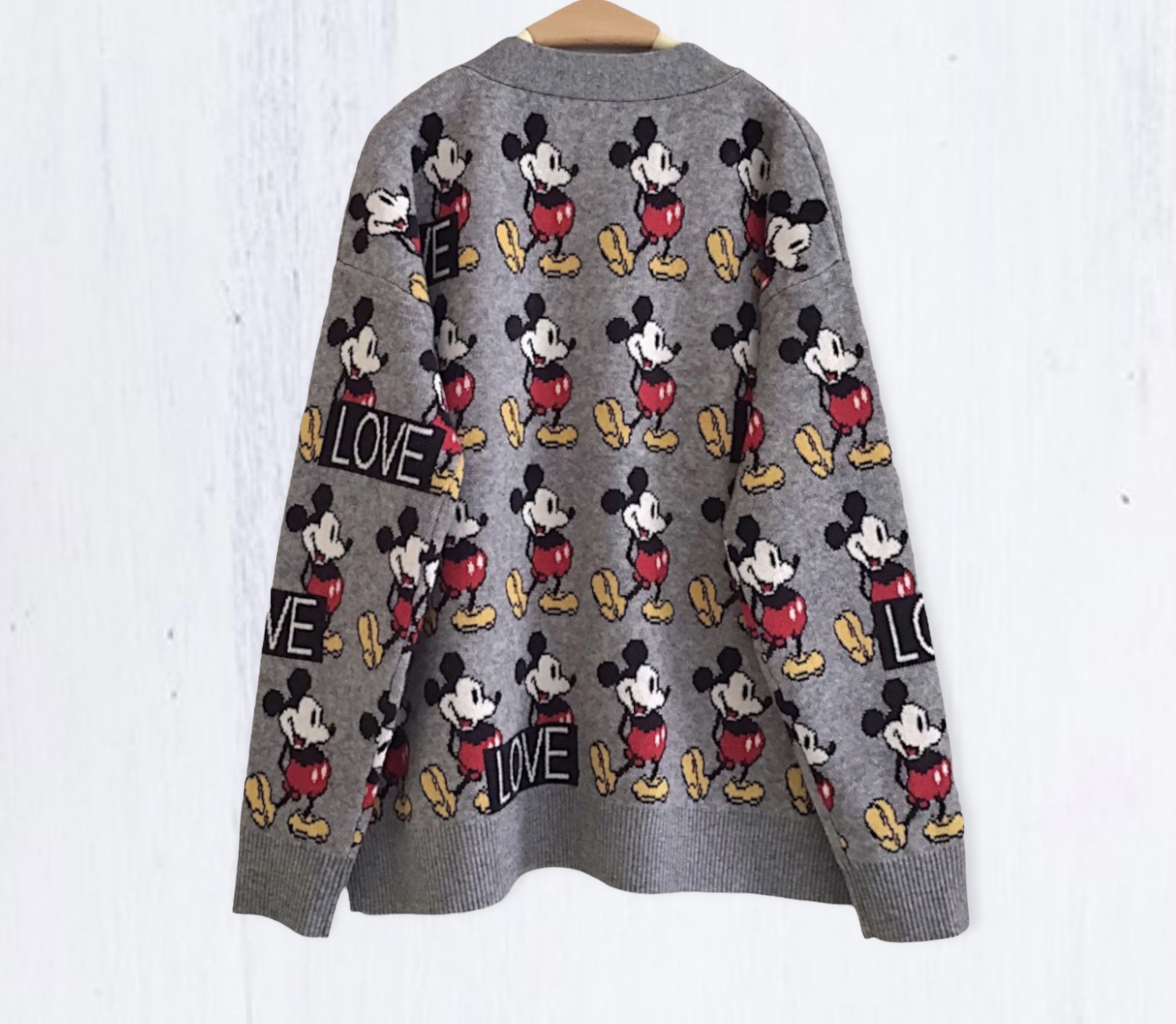 เสื้อคลุมไหมพรมลายมิ้กกี้