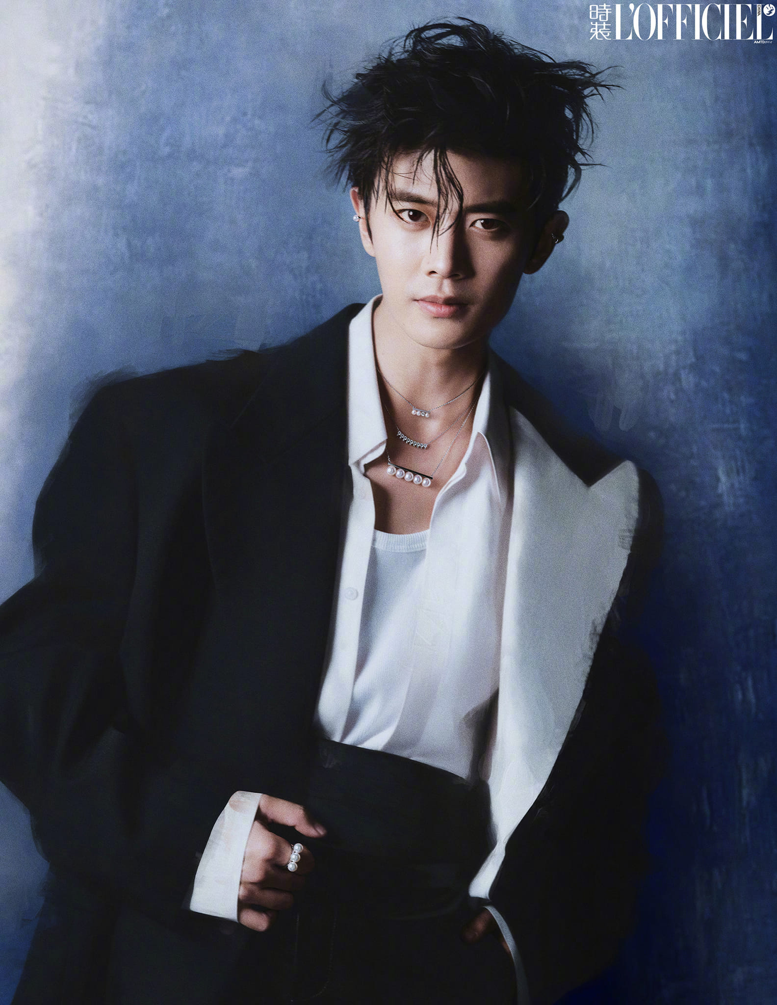 นิตยสาร L'OFFICIEL เหรินเจียหลุน เดือน 8/2023