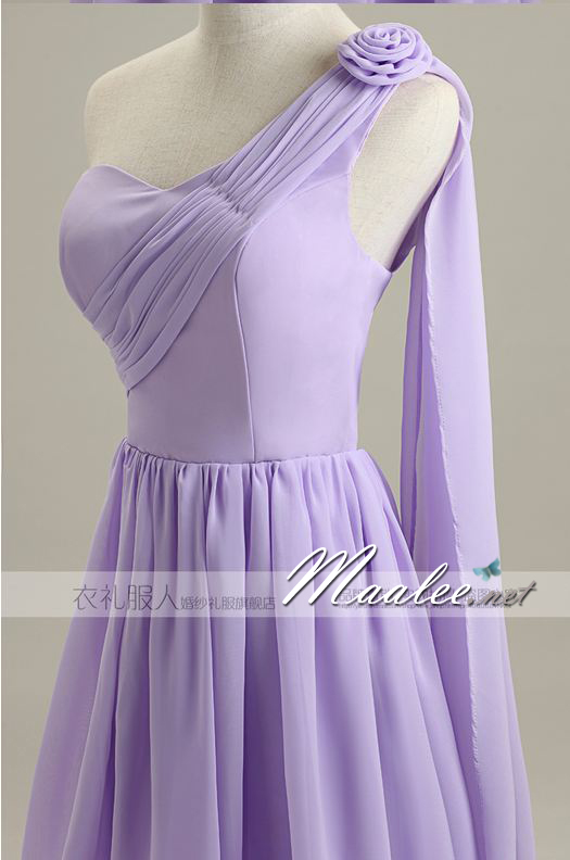 พร้อมส่ง ชุดราตรีสั้น ชุดเพื่อนเจ้าสาว สีม่วงอ่อน Lavender Lv-001D