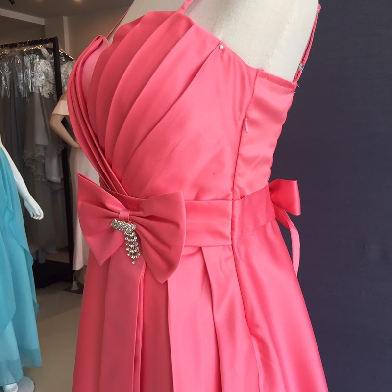 Sale พร้อมส่ง ชุดราตรีสั้น สายเดี่ยว สีโอโรส