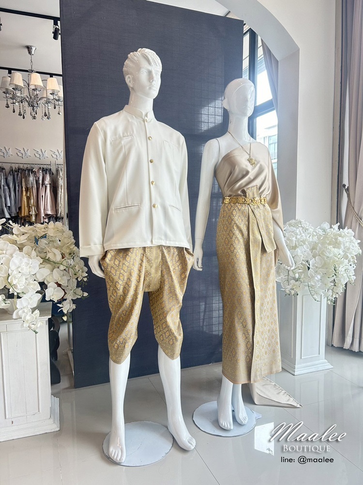 เช่า ชุดไทย ชุดเพื่อนเจ้าสาว ชุดไทยผ้าถุงสีเทาชาทอง สไบสีทองน้ำตาล