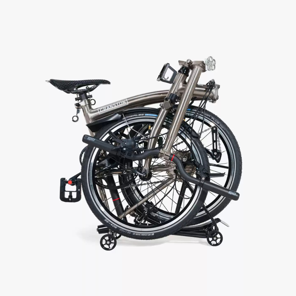 CRANSTON S20 — จักรยานพับ 3 ทบ ล้อ 20 นิ้ว | เฟรมอลูมิเนียมอัลลอย | เกียร์ Shimano 9 สปีด | ยางกันตำ Schwalbe ระดับ 7 | เบาะคาร์บอนไฟเบอร์ 3D | น้ำหนัก 11.2 กก.