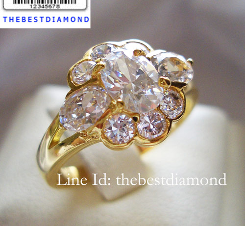 ***แหวนรูปดอกไม้หรูหราดูดีมากค่ะ สำหรับสาวๆที่ชอบแหวนวงใหญ่ เริ่ดหรู งานเรียบร้อย ชุบทองแท้ 24 K หนา 5ไมครอน BR906