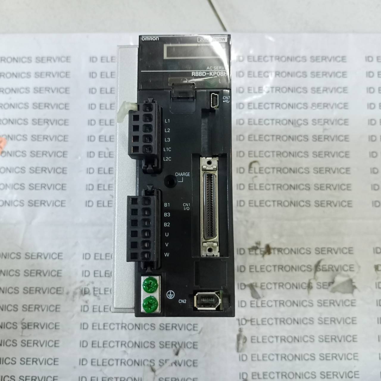 R88D-KP08H SERVO DRIVE " OMRON "