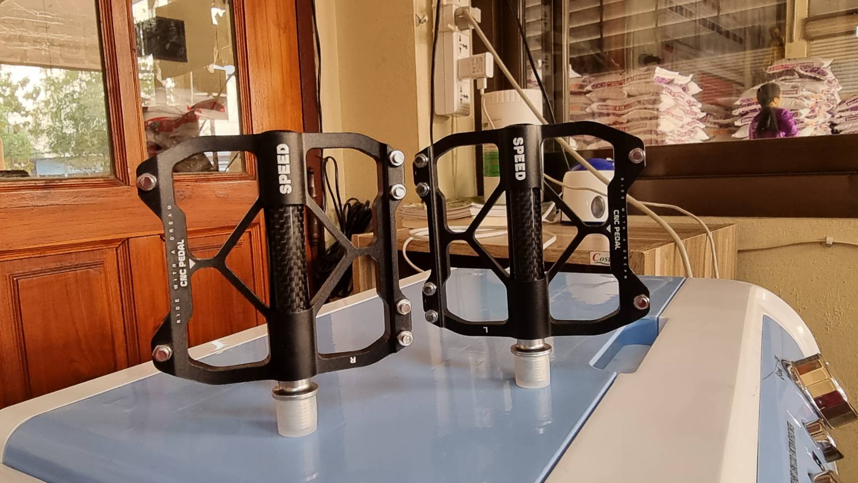 บันไดแบร์ริ่ง SPEED Sealed Bearing Pedals แกนโครโม