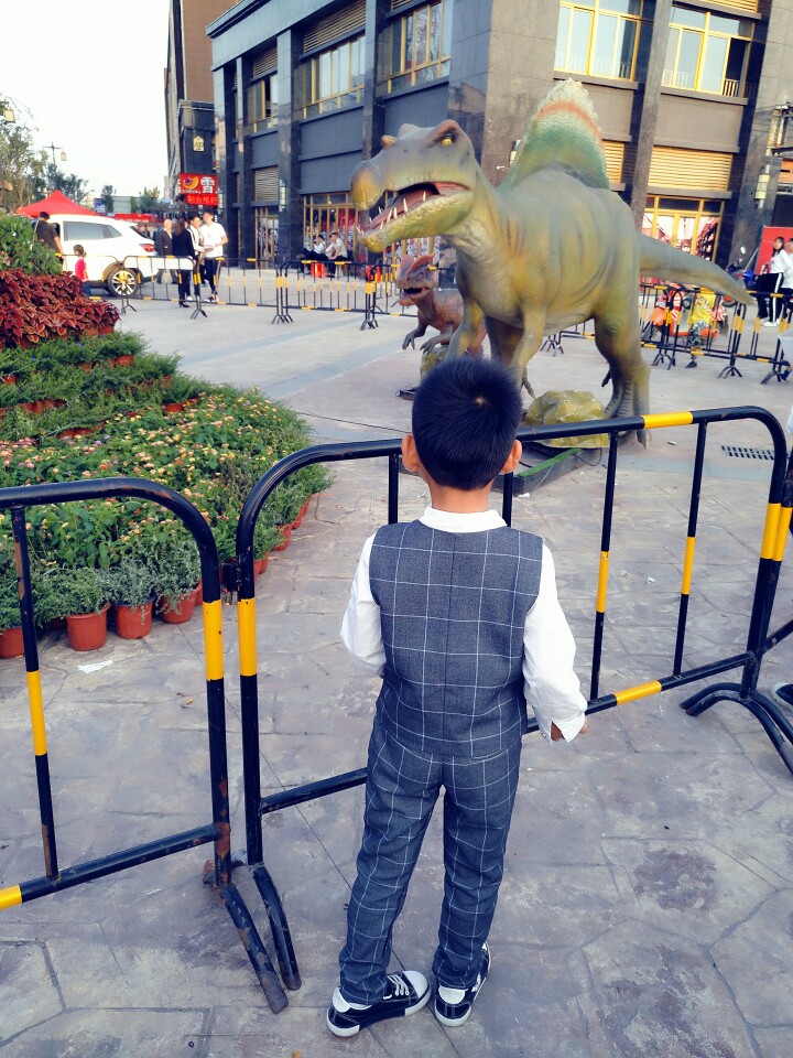 Pre-order ชุดสูทเด็กชาย สีเทาลายตาราง แบบเท่น่ารัก