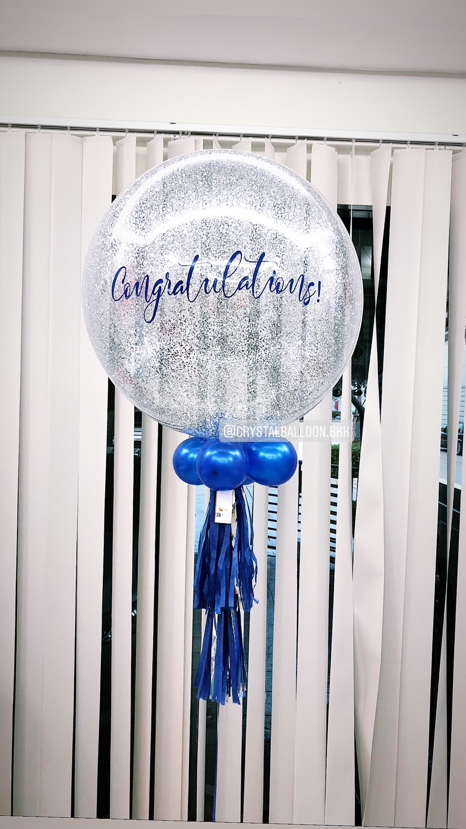 ลูกโป่ง แสดงความยินดี Bubble ขนาด 24"สีน้ำเงิน พร้อมตกแต่ง สามารถเปลี่ยนสีลูกโป่ง/เปลี่ยนข้อความ/เปลี่ยนขนาดได้
