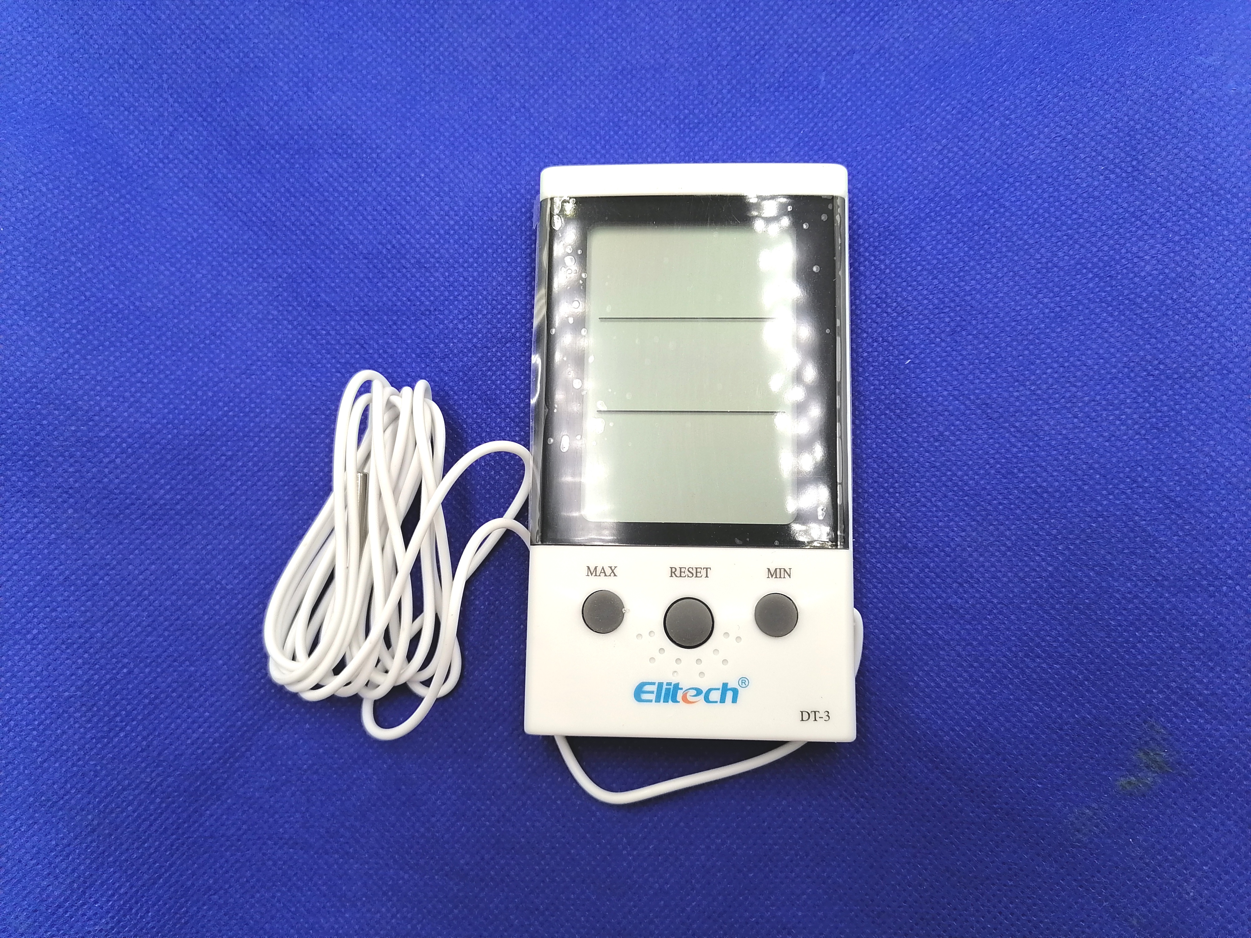 เครื่องวัดอุณหภูมิ ความชื้น แบบดิจิตอล ยี่ห้อ ELITECH (รุ่น DT-3)