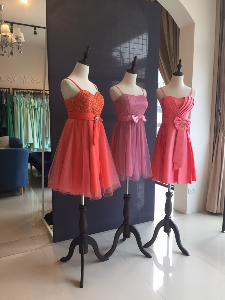 Sale พร้อมส่ง ชุดราตรีสั้น สายเดี่ยว สีโอโรส