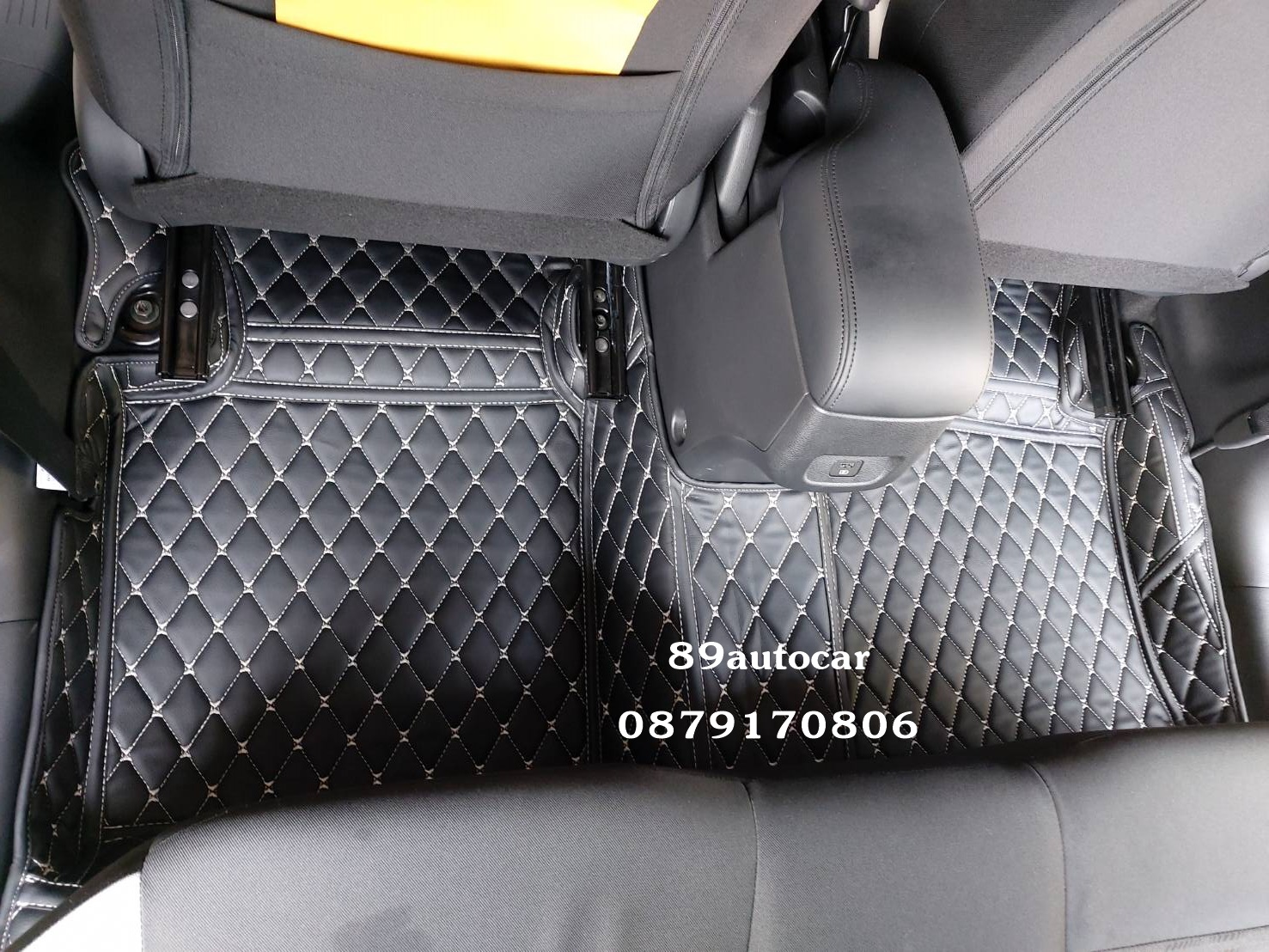 พรมปูพื้นในรถยนต์ Nissan Almera 2020 เข้ารูป