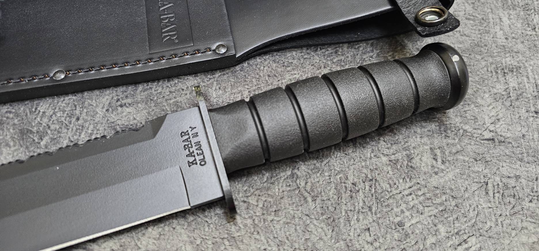 Ka-Bar Bowie Big Brother Fixed Blade Knife Kraton Serr Top (9.37" Black)