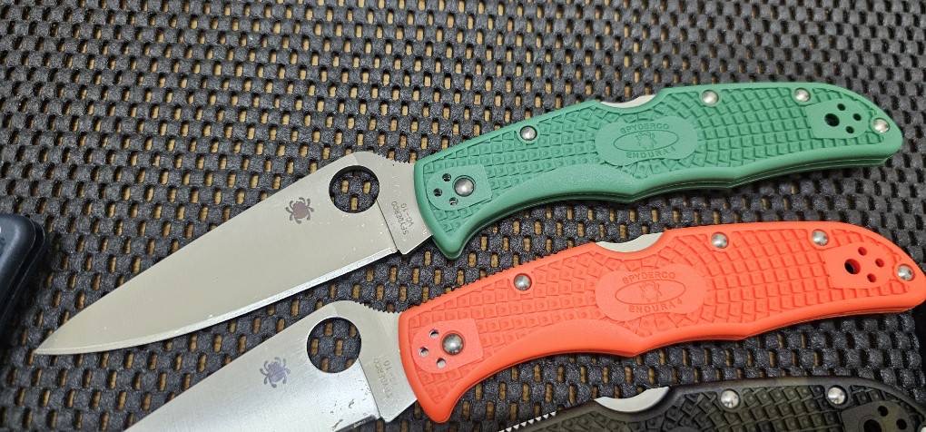Spyderco Endura 4 Lockback Green