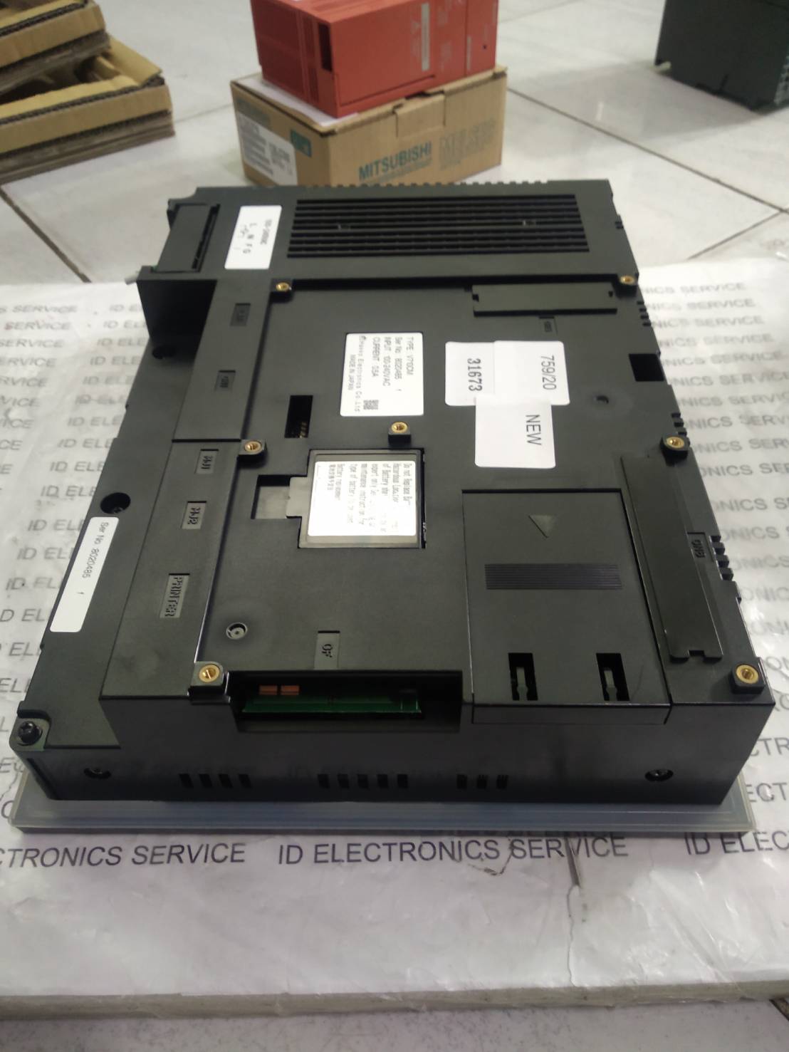 V710CM HMI " HAKKO "