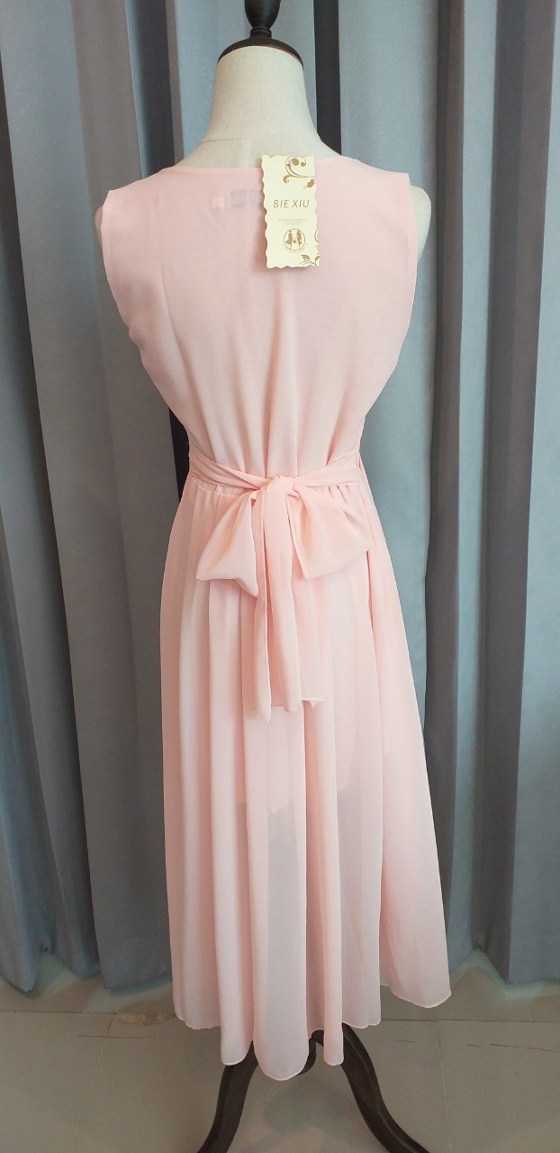 พร้อมส่ง ชุดออกงาน ชุดเดรสสั้น แขนกุด แบบหน้าสั้น/หลังยาว ผ้าชีฟอง ใส่สบาย สีชมพูโอโรส (ซิปข้างลำตัว) **เหลือเฉพาะไซส์ M **