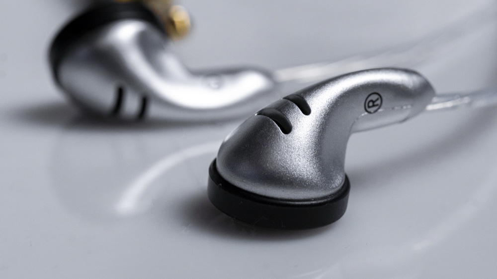 VE ZEN SL หูฟังเอียบัดระดับเทพ กำลังขับสูง 300 Ohm แถม Megatron ฟรีทุกชุด!!