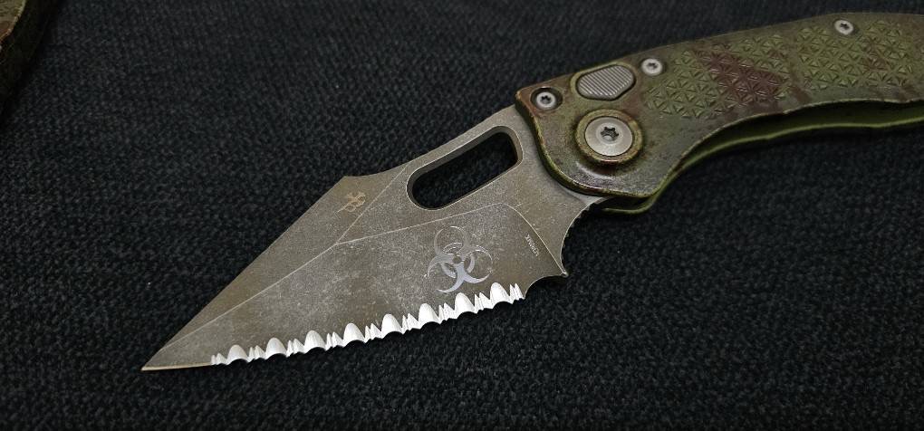 Microtech Borka Stitch Auto Full Serrated Outbreak 169-3OBS