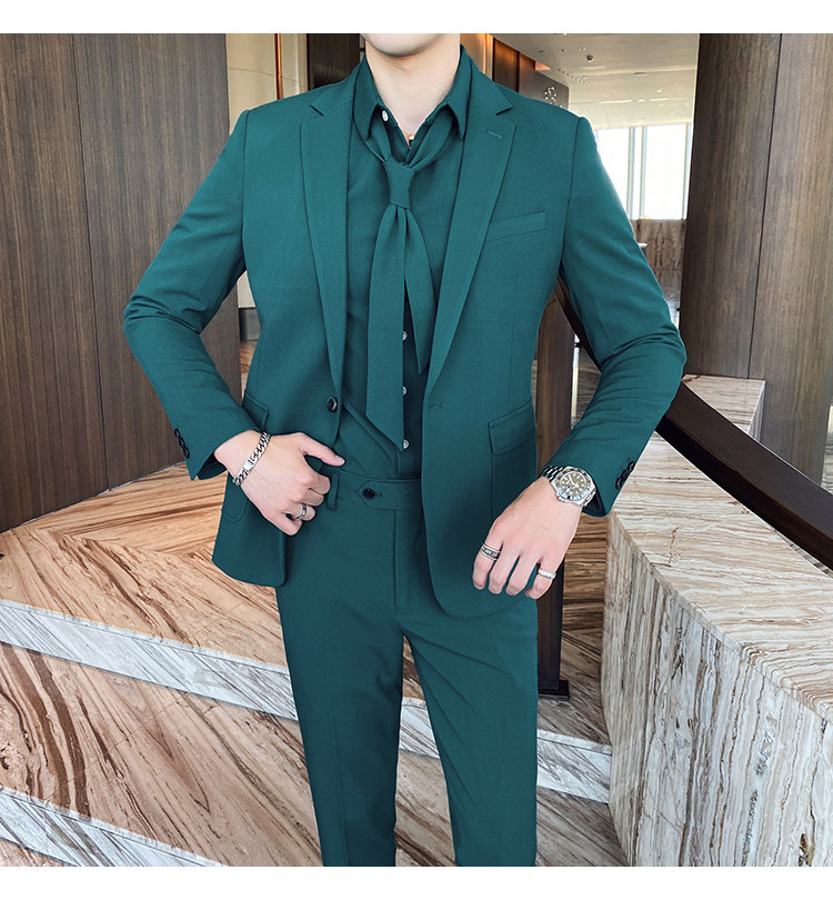 Pre-order เสื้อสูทชาย สีเขียว รุ่นสลิม
