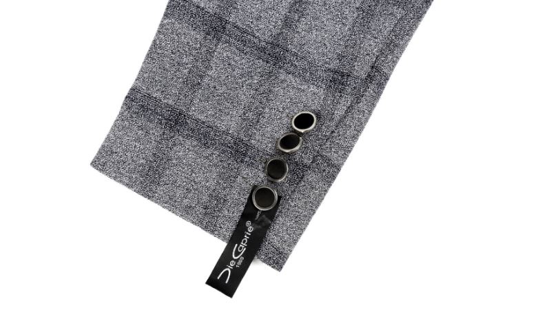 Pre-order ชุดสูทชาย ลายสก็อตสีเทาปกดำ รุ่นยอดฮิต