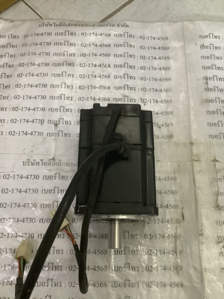SGMP-04A312B SERVO MOTOR " YASKAWA "