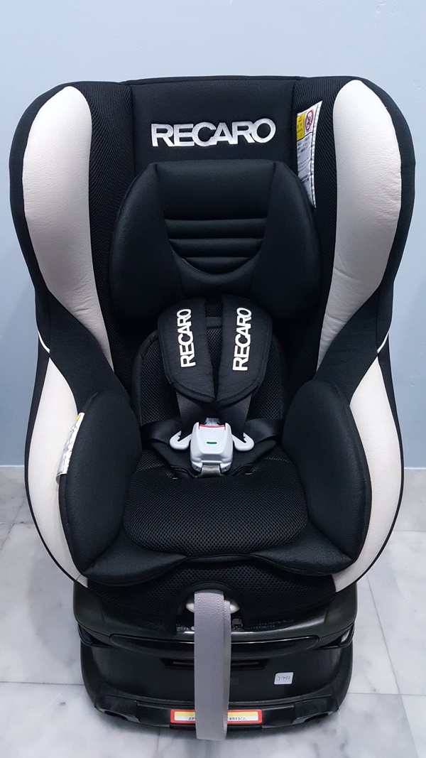 RECARO รุ่น Start SR สีดำ