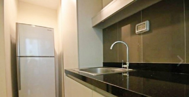 ให้เช่าคอนโด Zenith Place สุขุมวิท 42 ตึก B 39 ตร.ม.วิวสวน เฟอร์ครบ พร้อมอยู่