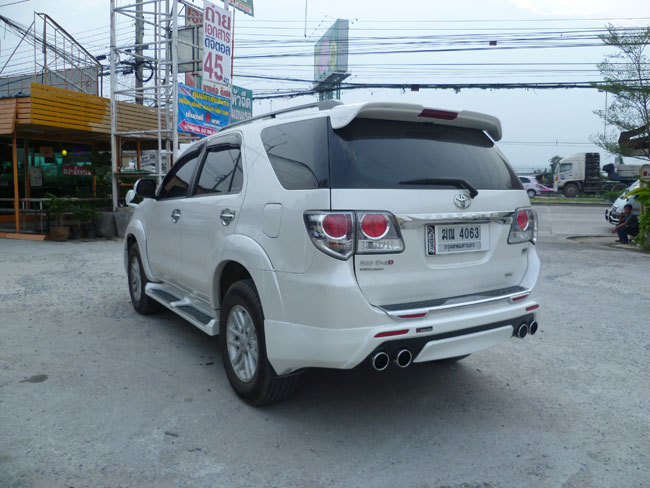 สปอยเลอร์ TRD SPORTIVO IV : Fortuner 2012-2014