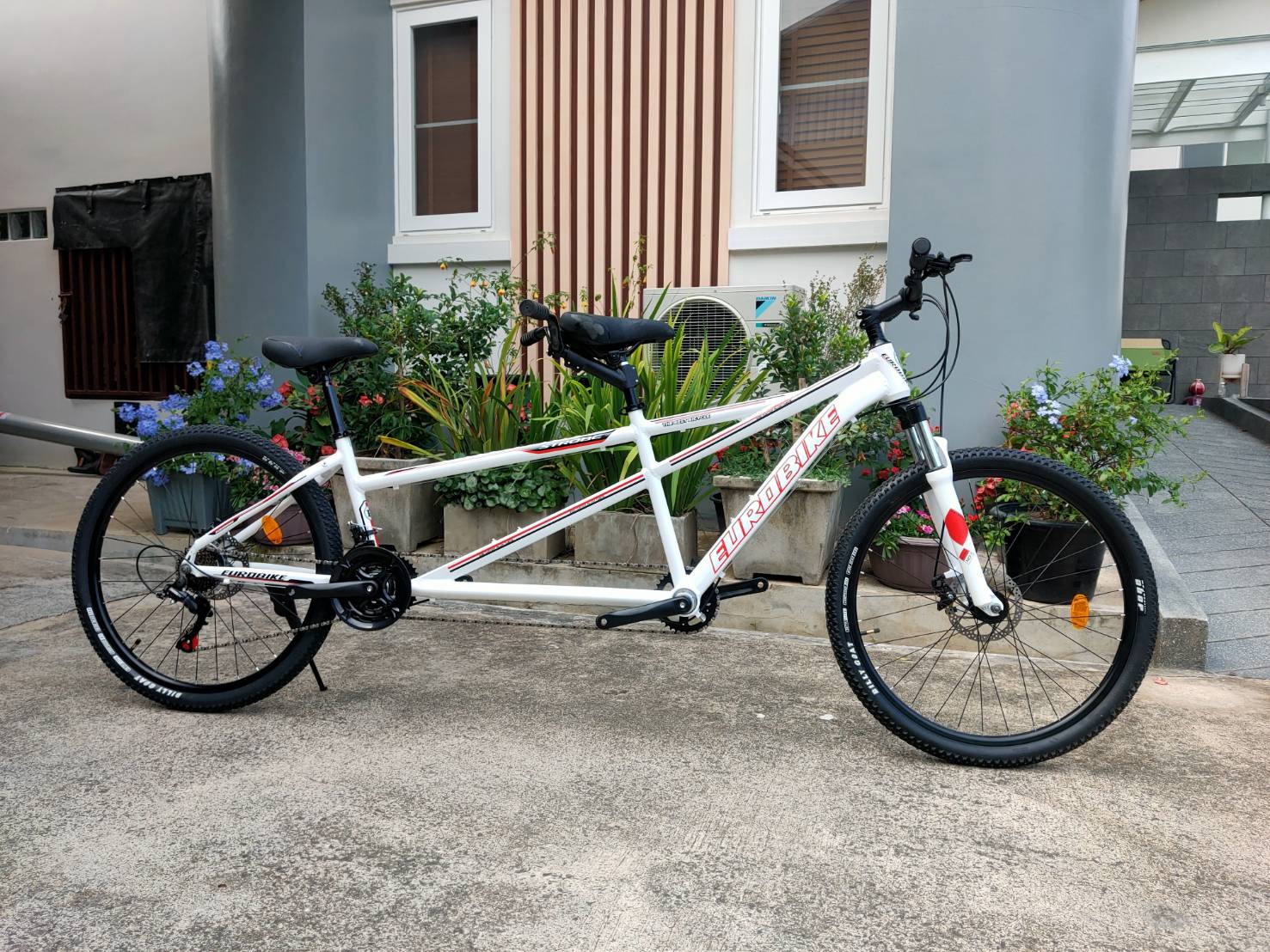 จักรยานแทนเดม EUROBIKE TD2126 TANDEM BIKE, 21 Speed Aluminum Tandem bicycle จักรยานคู่รัก ล้อ 26 นิ้ว (แทนเด็มไบค์)