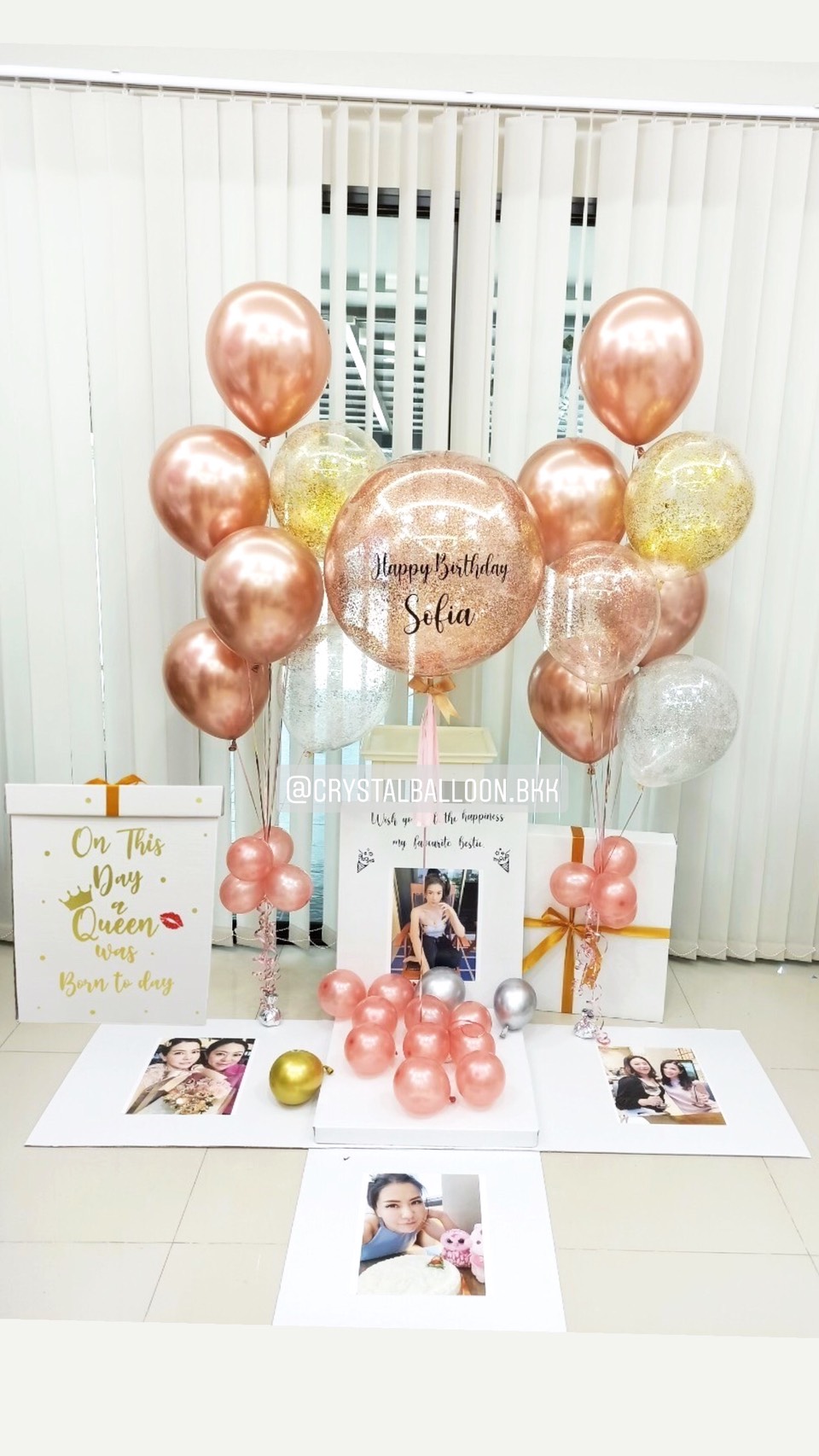 Happy Birthday Surprise Box กล่องเซอร์ไพรส์วันเกิด Bubble ขนาด 24" สีสวย ยอดนิยม พร้อมตกแต่ง ช่อลูกโป่ง 2 ช่อ,ลูกโป่งใส ใส่กลิตเตอร์,สามารถใส่รูปได้ 4 ใบ สามารถเปลี่ยนสีลูกโป่ง/เปลี่ยนข้อความได้
