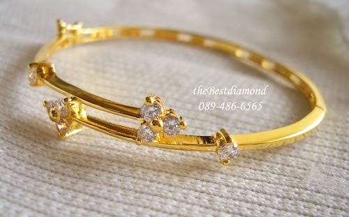 BB027+++กำไลเพชร cute style(ดอกจิก)+++กำไลน่ารักๆๆๆ ใส่ติดข้อมือได้ทุกวันไม่เวอร์ แบบน่ารักๆ เพชรไม่เยอะ วัยรุ่น หรือสาวoffice ใส่ได้สบายๆเลยค่ะ