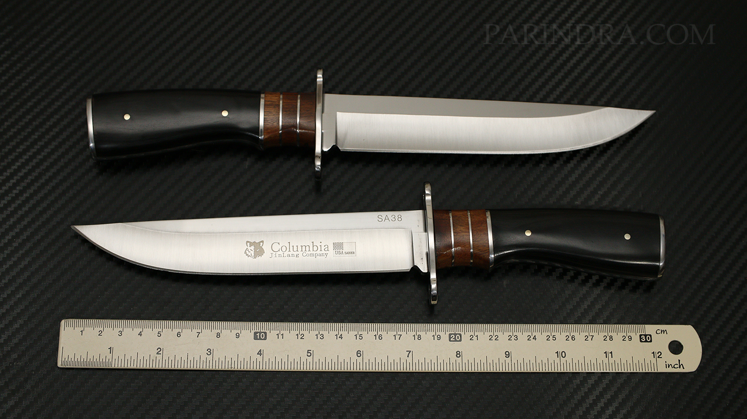 มีดเดินป่า COLUMBIA รุ่น SA38 ด้ามไม้สีดำ ทรงใบมีดสวย