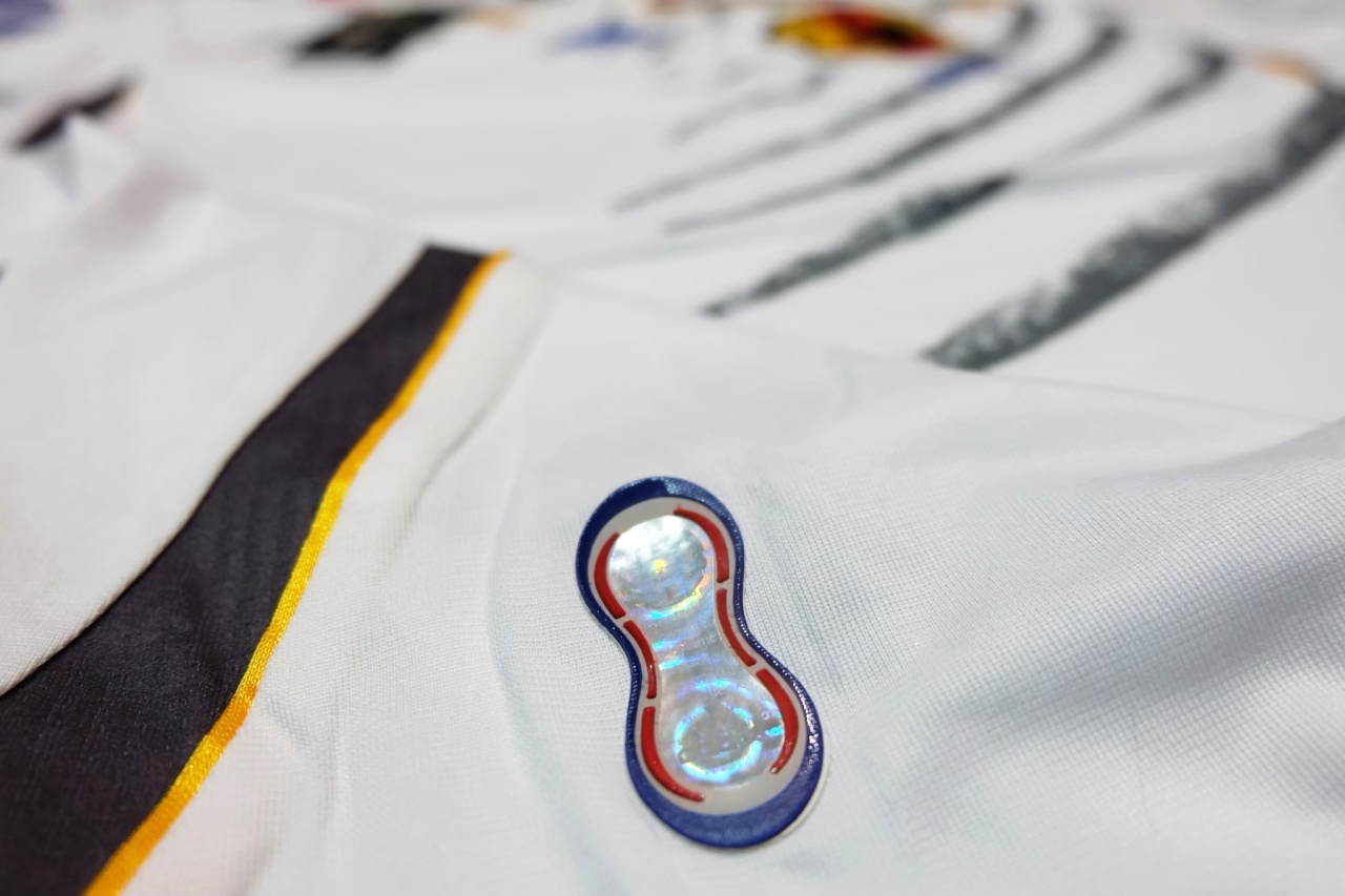 Japan 2006 Away Vintage Jersey เสื้อทีมชาติญี่ปุ่น เสื้อบอลทีมชาติญี่ปุ่น เสื้อญี่ปุ่นย้อนยุค
