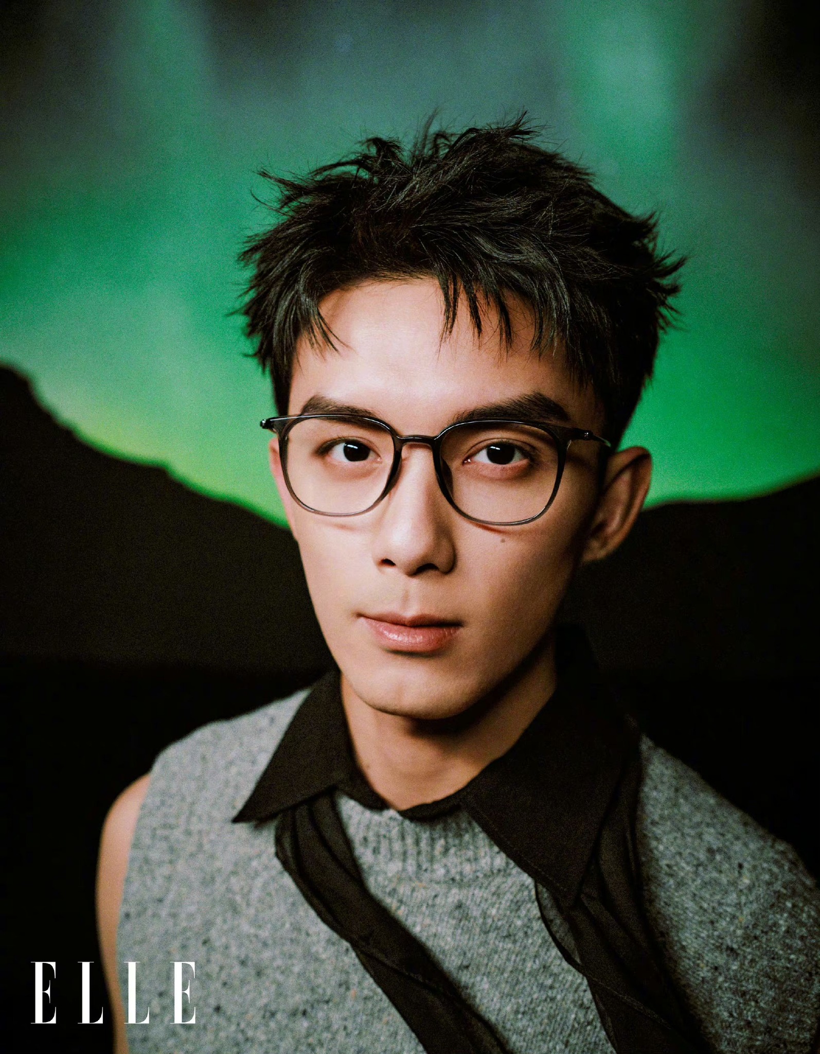 นิตยสาร ELLE อู๋เหล่ย & จ้าวจินม่าย เดือน 2/2024 (ปกหน้า-หลัง)