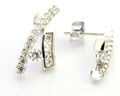 ===BE821RD+++ต่างหู A Style +++ต่างหูเพชร cz รูป A สวย เริ่ด เปรี้ยว ไฮโซ ดูดีมากๆๆค่ะ ใส่ได้ทุกโอกาส งานสวยเริ่ดมากๆๆๆ