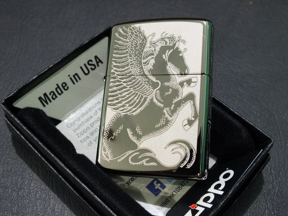 ไฟแช็ค Zippo แท้ ลายม้าเพกาซัส "Winged Pegasus Black Ice Chrome" #28802 แท้นำเข้า 100%
