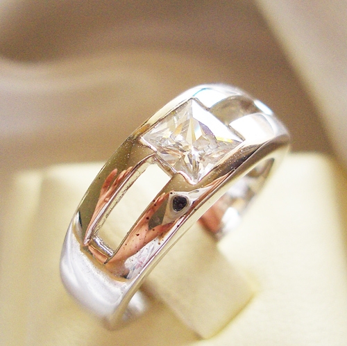 หวนแบบนี้ ที่ร้านหนุ่มๆ ซื้อเยอะมาก งานดูดีรหัส BR033-RD