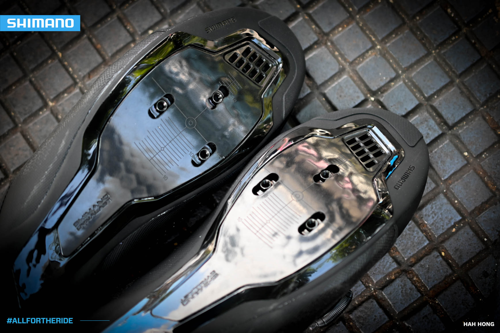 รองเท้าเสือหมอบ SHIMANO SHRC300 ROAD SHOES หน้ากว้าง น้ำหนักเบา 2021