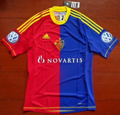 เสื้อฟุตบอล ทีมสโมสรเอฟซี บาเซิ่ล ชุดเหย้า 2012/13 ใหม่ S-Size / FC BASEL Football Shirt Home Kit 2012/13 Jersey NEW S-Size