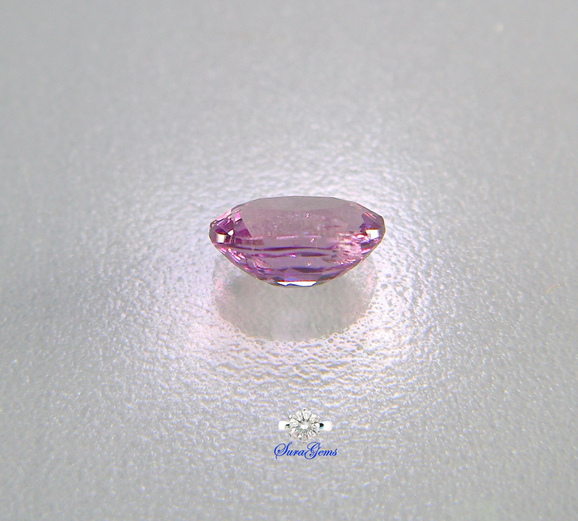 พิ้งค์แซฟไฟร์ไม่ผ่านการเผา Natural Unheated Pink Sapphires 天然無頭粉色藍寶石 Weight 0.694 ct Clarity VS