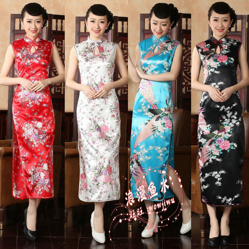 Pre-order กี่เพ้า ผ้าแพร สีฟ้า พิมพ์ลายดอกไม้ ตัดเย็บอย่างดี