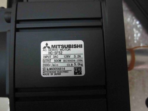 SERVO MOTOR " MITSUBISHI " รุ่น HC-SF52