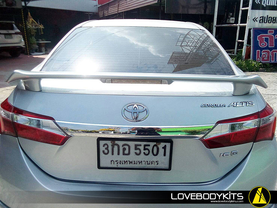 สปอยเลอร์ยก มีไฟเบรก V1 : ALTIS 2014-2016