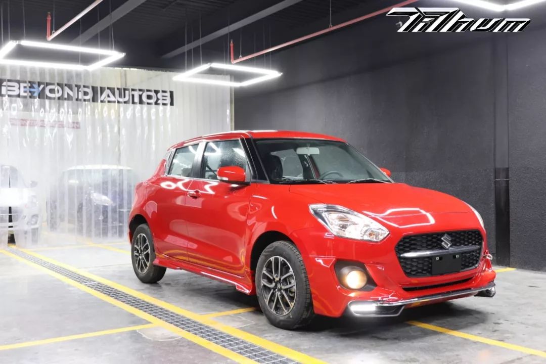 ชุดแต่ง TITHUM : SWIFT 2018