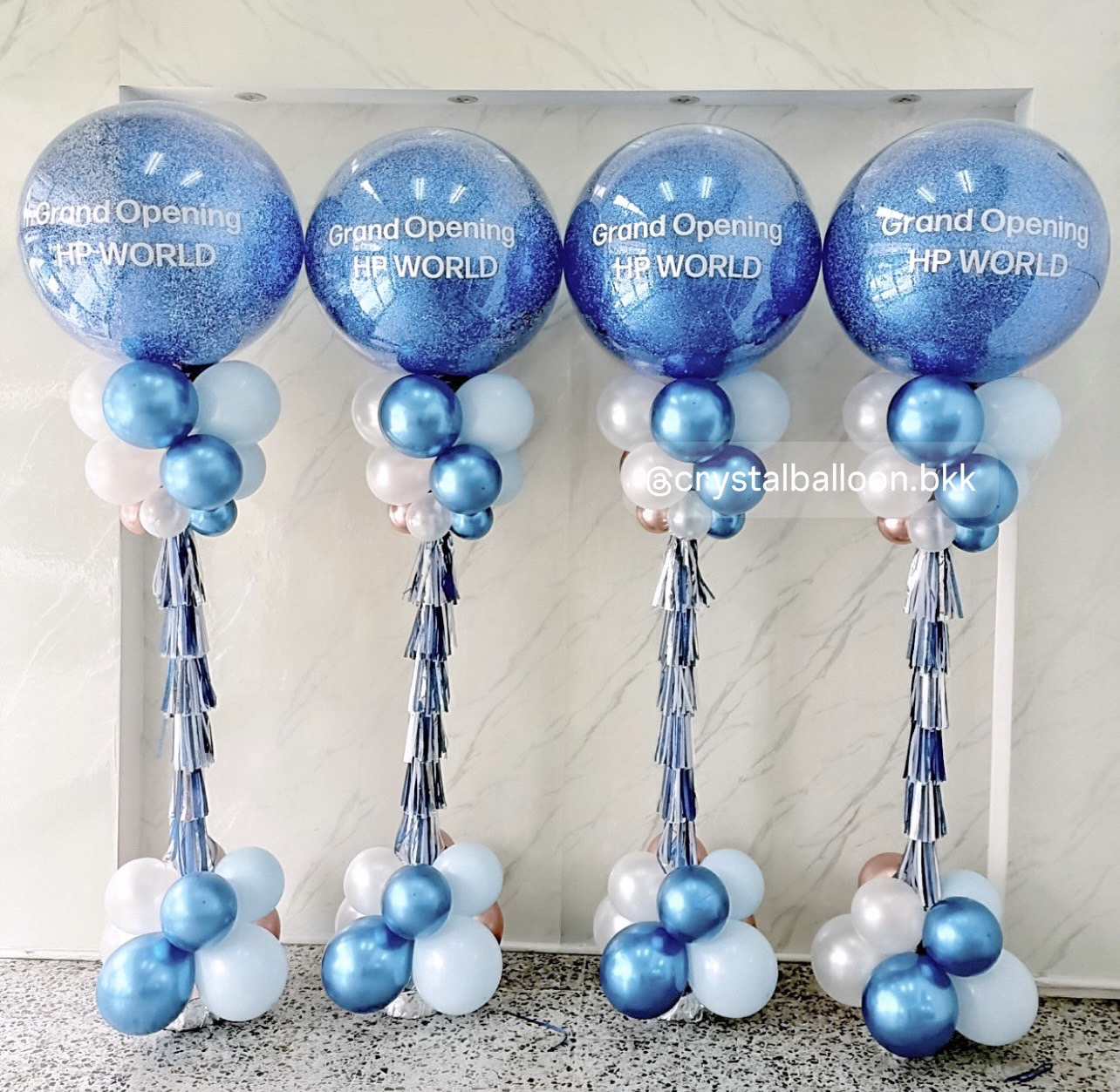 เสาลูกโป่ง เปิดงาน Bubble ขนาด 36" กลิตเตอร์สีน้ำเงิน 4 เสา พร้อมตกแต่ง สามารถเปลี่ยนสีลูกโป่ง/เปลี่ยนข้อความได้