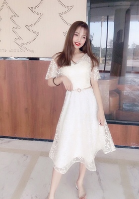 Pro-order เดรสสวย ถ่ายพรีเวดดิ้ง สวยหวาน ลูกไม้ (ซิปหลัง)