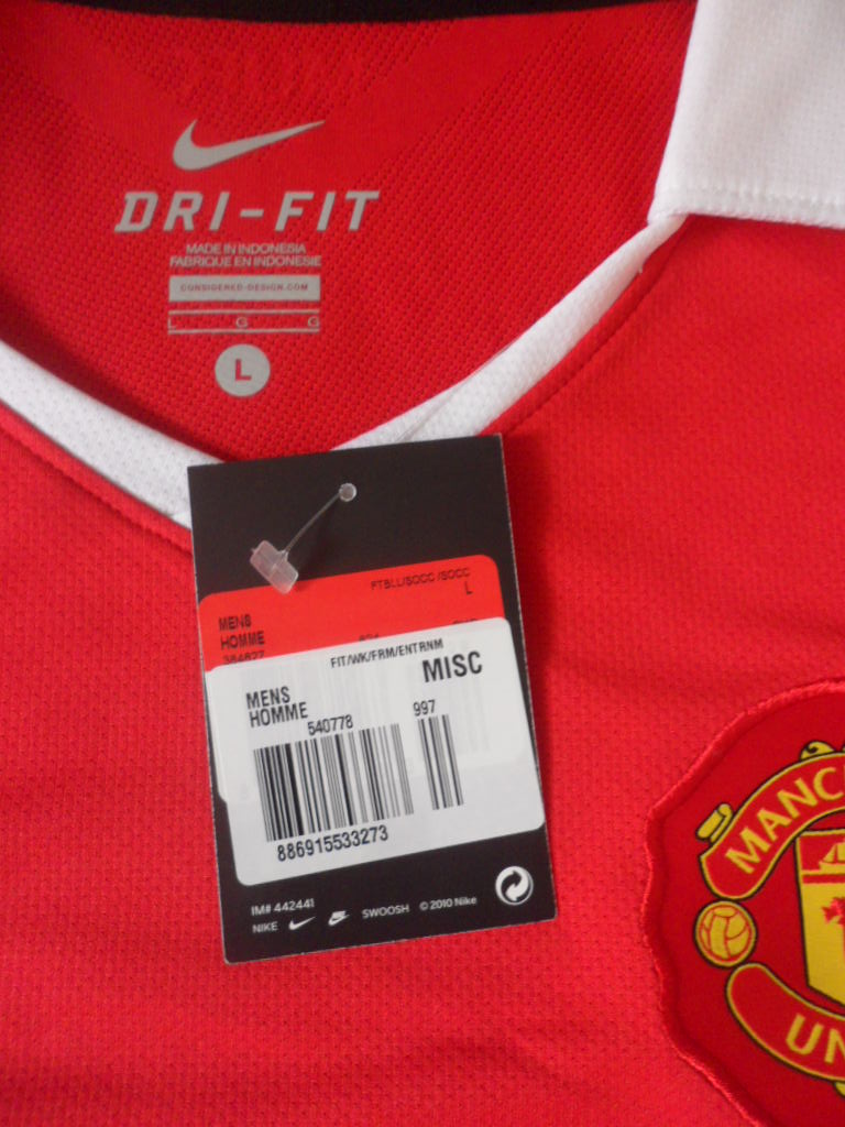 เสื้อฟุตบอล ทีมสโมสรแมนเชสเตอร์ ยูไนเต็ด Player EPL Version ชุดเหย้า แขนยาว 2010/11 ใหม่ L-Size / MANCHESTER UNITED Football Shirt Player EPL Version Long Sleeve Home Kit 2010/11 Jersey NEW L-Size
