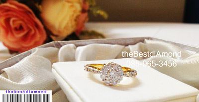 BR22 แหวนดอกไม้สไตน์เพชรล้อม พร้อมบ่าข้าง งดงาม สวย หรู ไม่เวอร์ วงไม่ใหญ่มากๆๆ เล็กๆน่ารัก ใส่ติดนิ้วได้เลย เพชรวิ๊งสวยค่ะ