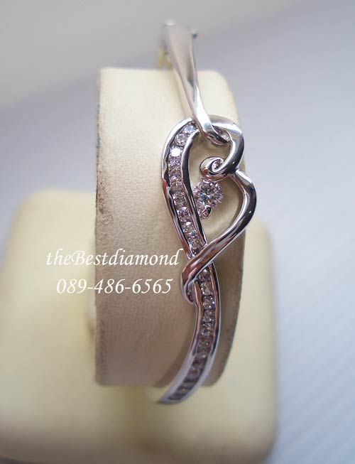 BB019RD+++กำไลปมหัวใจ+++กำไลน่ารักๆๆๆ เป็นรูปหัวใจผูกปม เล่นcurve นิดๆดีไซน์น่ารัก เก๋ไก๋ เหมือนงานจากร้านจิวเวลลี่เลยค่ะ