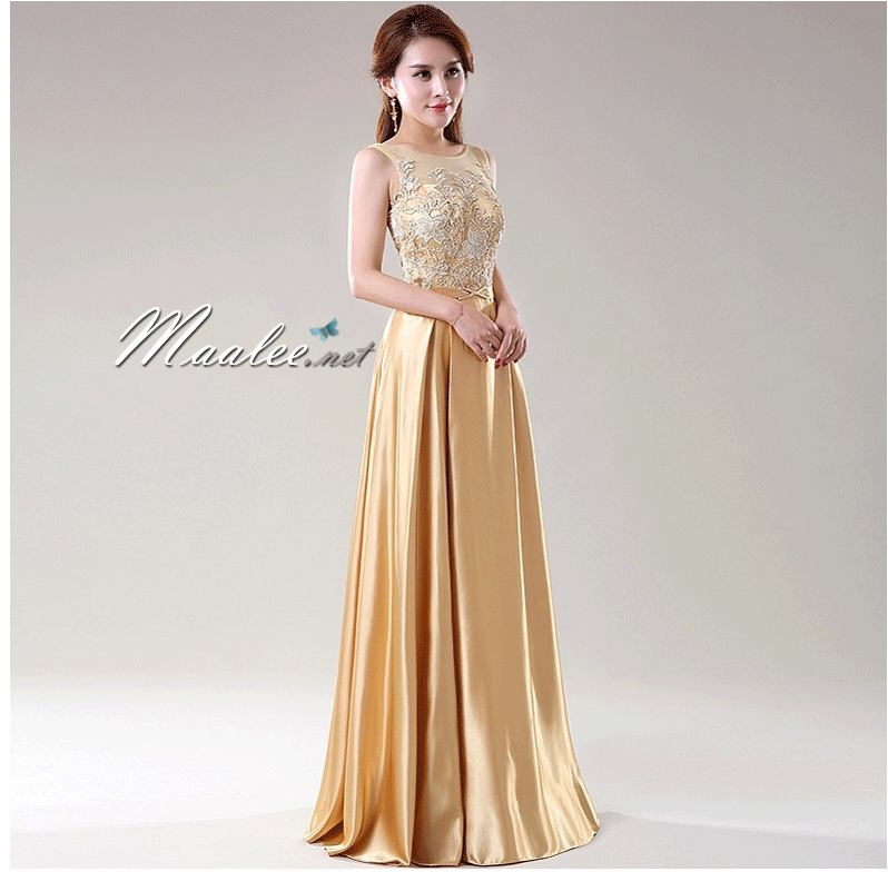 พร้อมเช่า ชุดราตรียาว สีทอง ปักลูกไม้ ด้านหลังเป็นแบบซีทรู กระโปรงผ้าซาติน