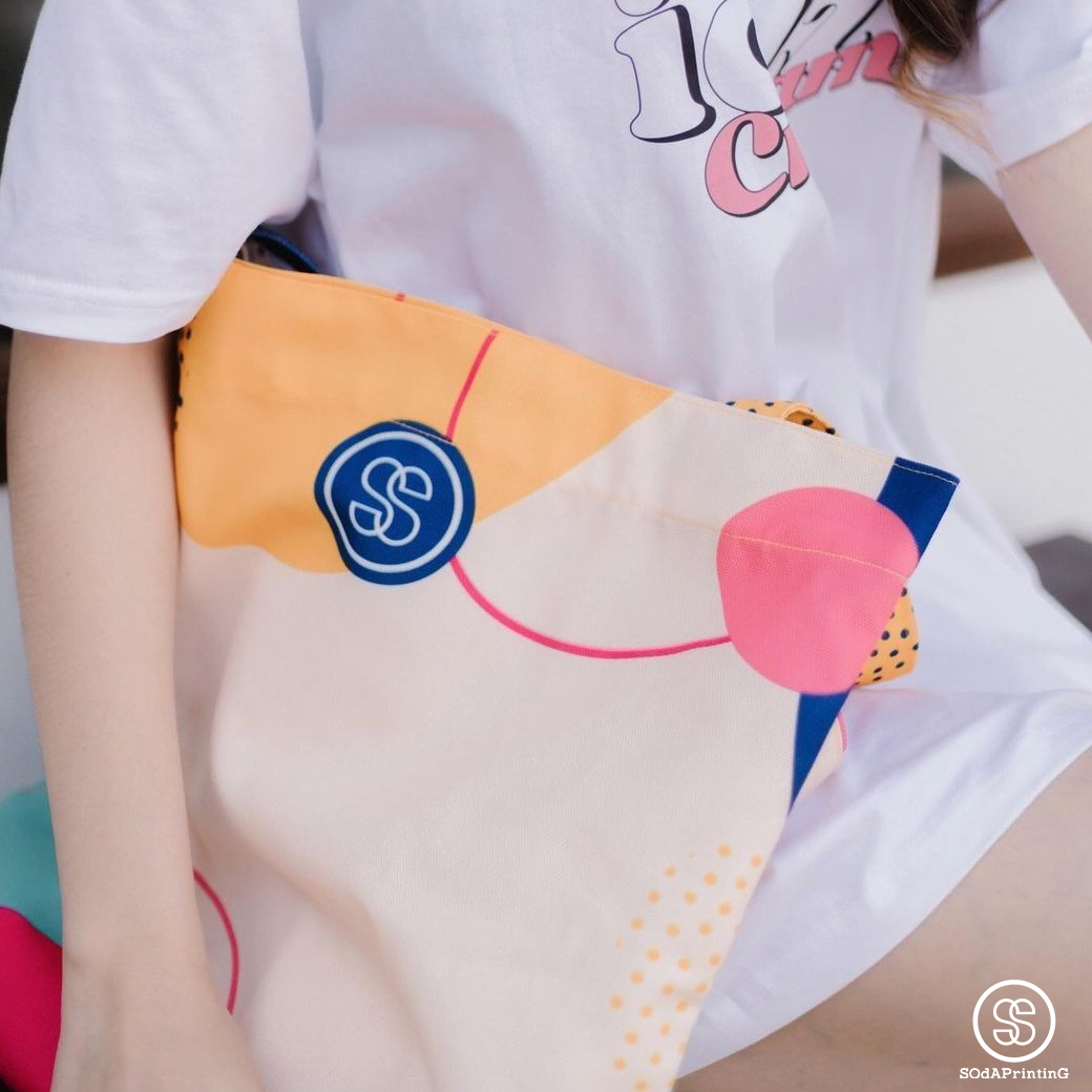 กระเป๋าผ้าแคนวาส พิมพ์ลาย Bright Funny TBA0013 #SOdABag #SOdAPrintinG #กระเป๋า #กระเป๋าผ้า